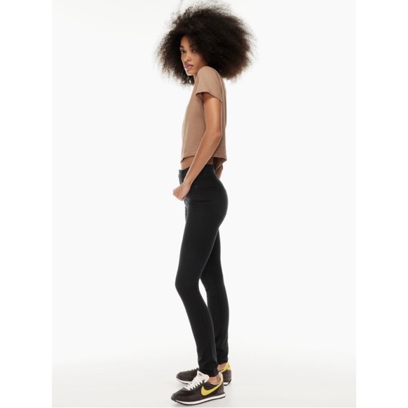 Denim Forum The Lola High Rise - Picture 3 of 6